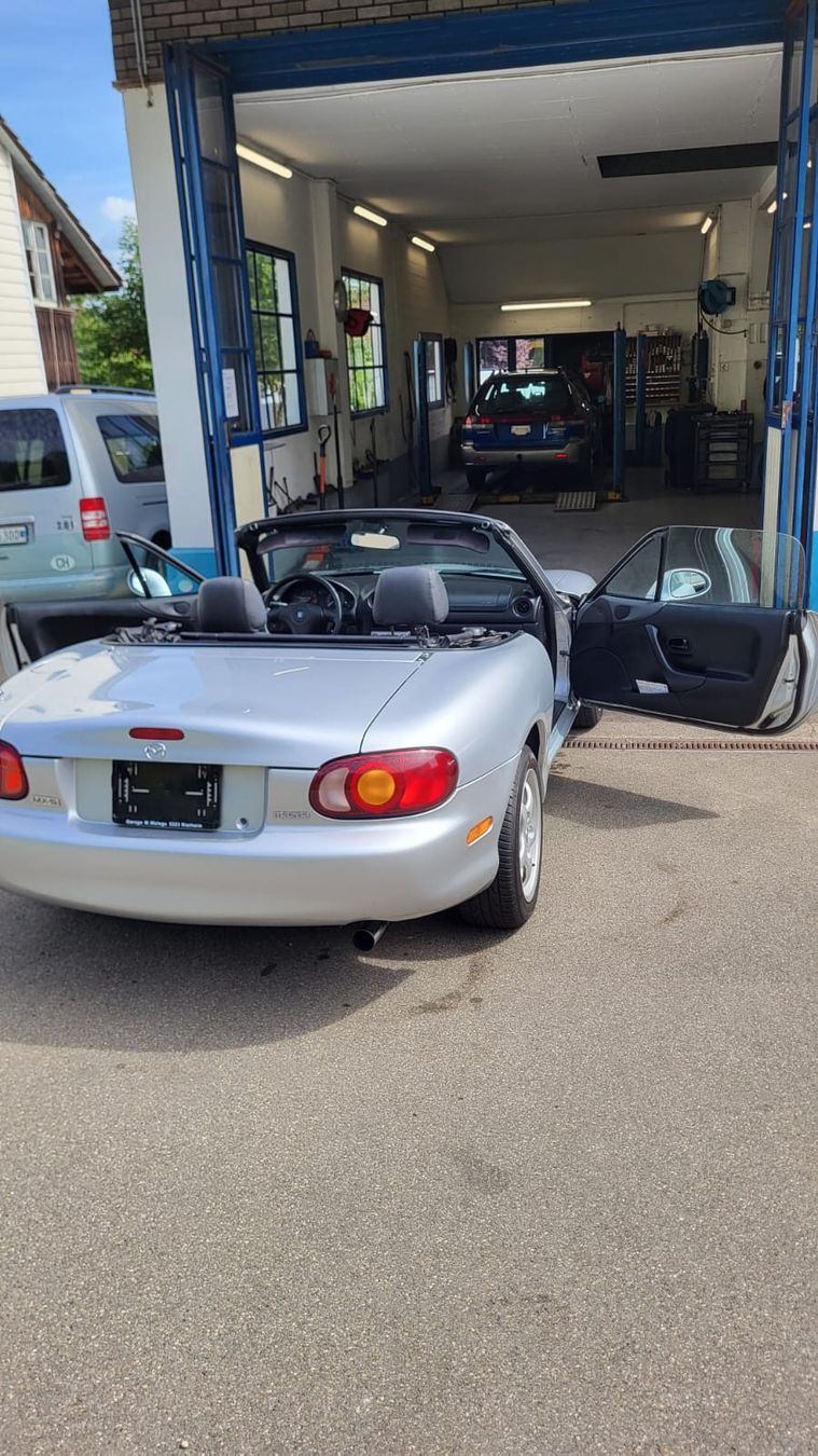 Mazda Automobili: Mazda MX5 – Usato da Eglisau venduto da SGM-8193 1