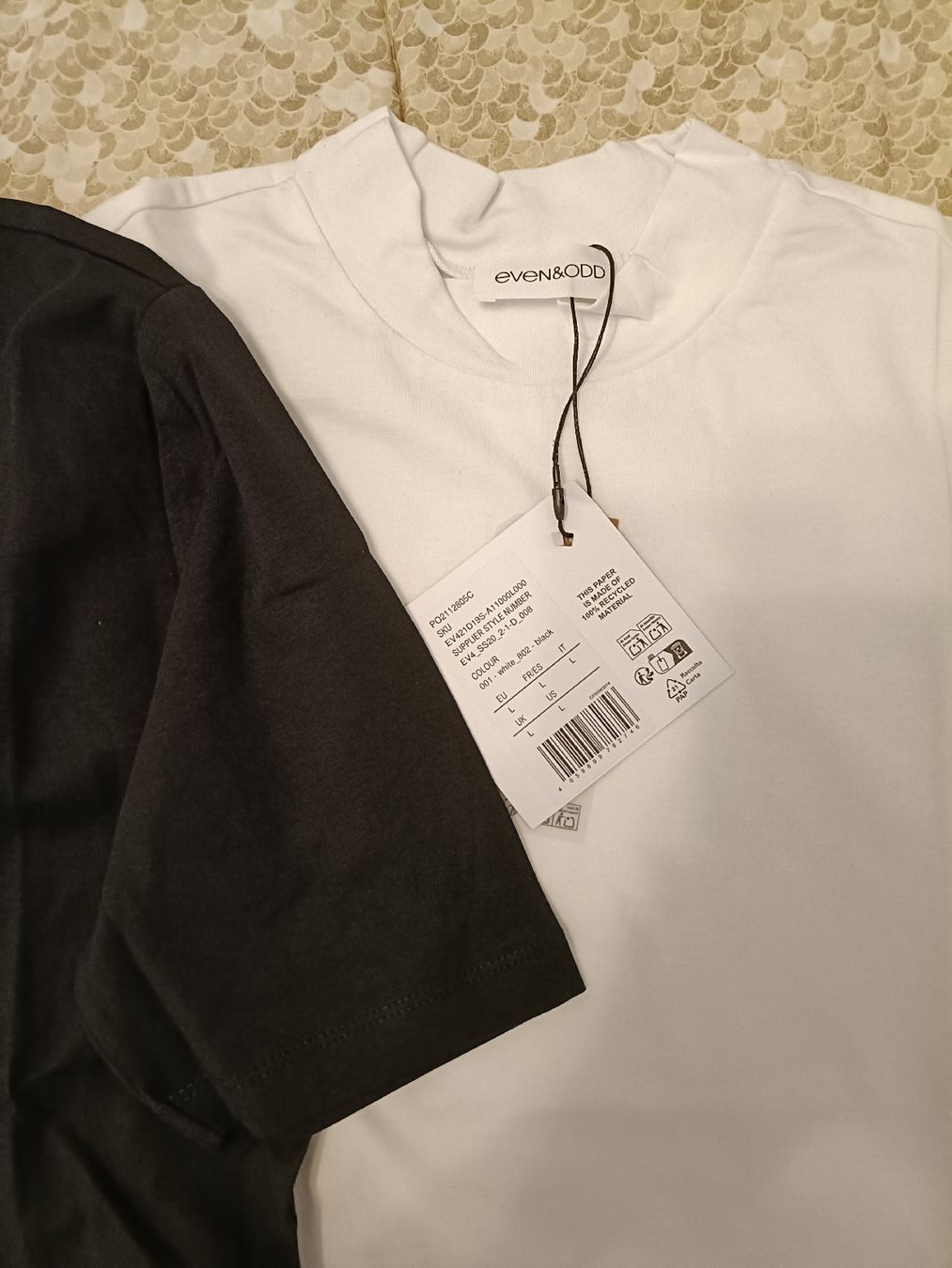 Lotti di vestiti: 2 T-shirt New grosse L – Nuovo e nell'imballaggio originale da Domat ems venduto da Marika2213 1
