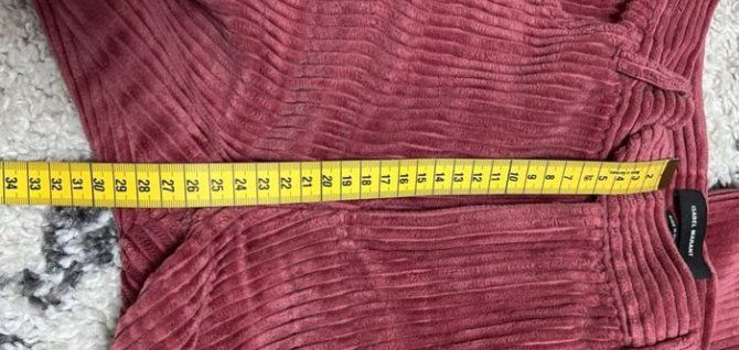Isabel Marant Hosen: Isabell Marant Corduroy pants – Gebraucht aus Oberhasli von ani_97f7 4