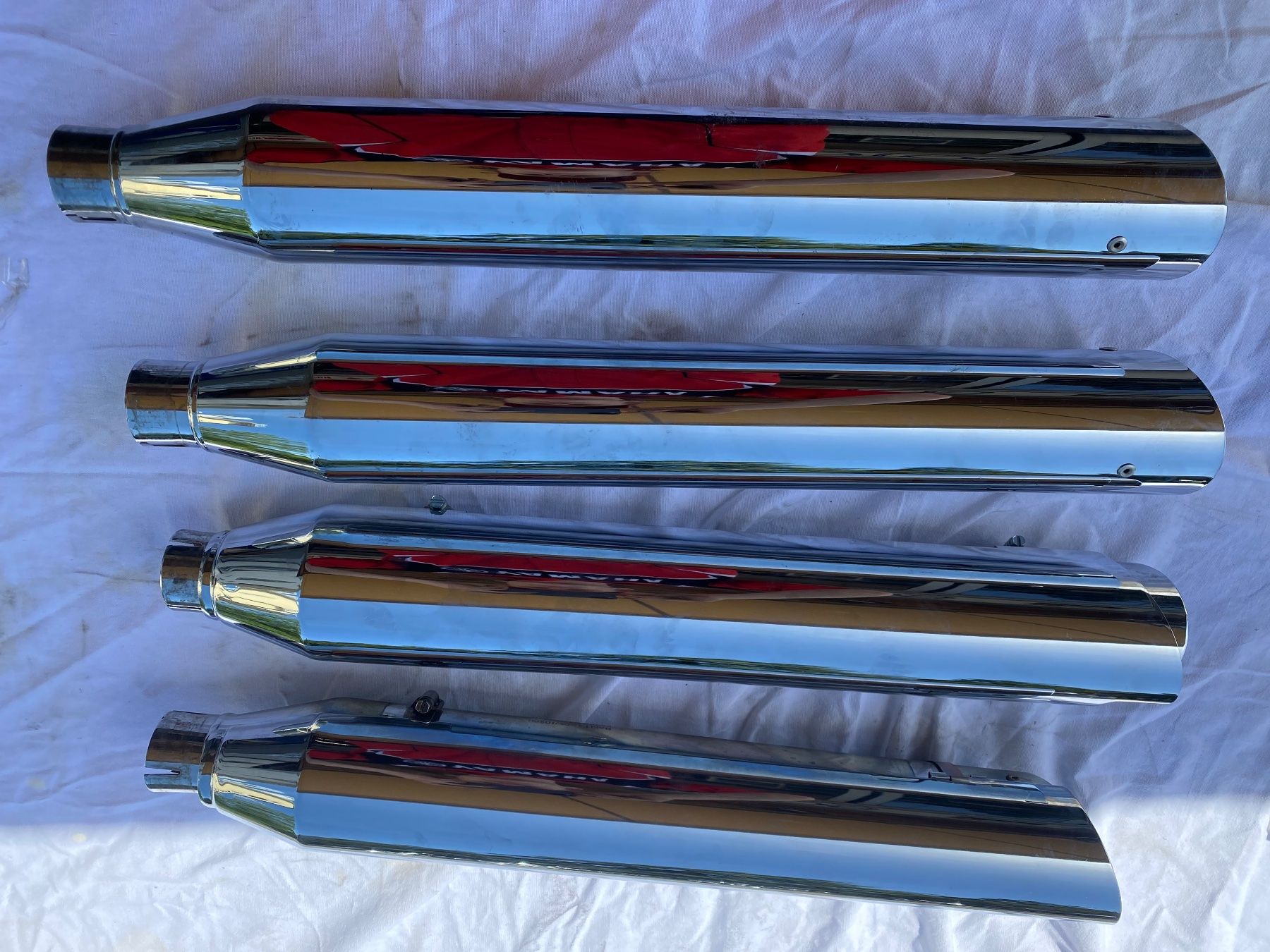 Harley-Davidson Sistemi di scarico: Auspuff Kit Harley Davidson      64900121 – Usato da St.Gallen venduto da oehlins