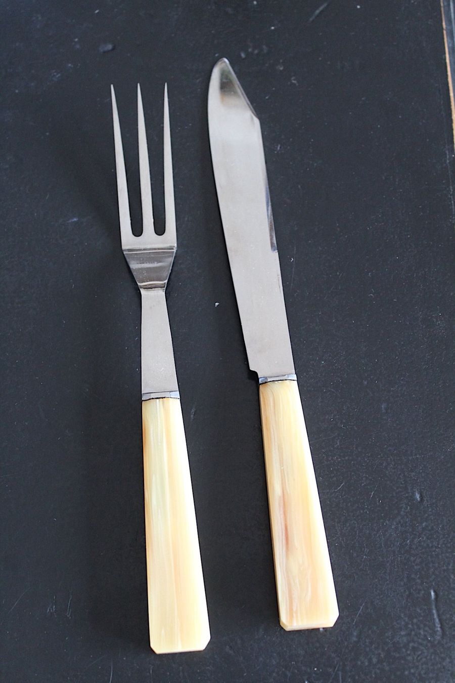 Spielzeuge: Vintage-Tranchier-Set, 60er/70er – Gebraucht aus Locarno von fripui 1