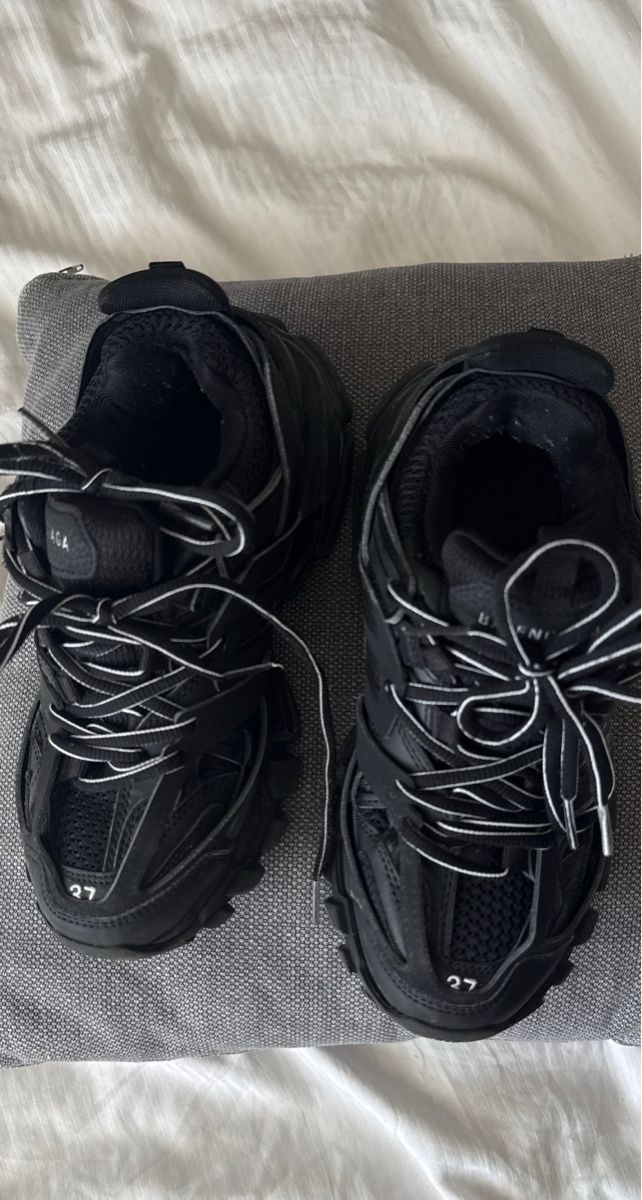 Scarpe da donna: Tracks Balenciaga Schwarz  – Usato da Kappel SO venduto da fus_5ynp 1