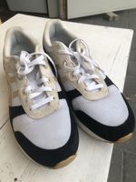 Titel: ASICS Lyte Classic Damen Sneaker – Gr. 44 (EUR) / 28 