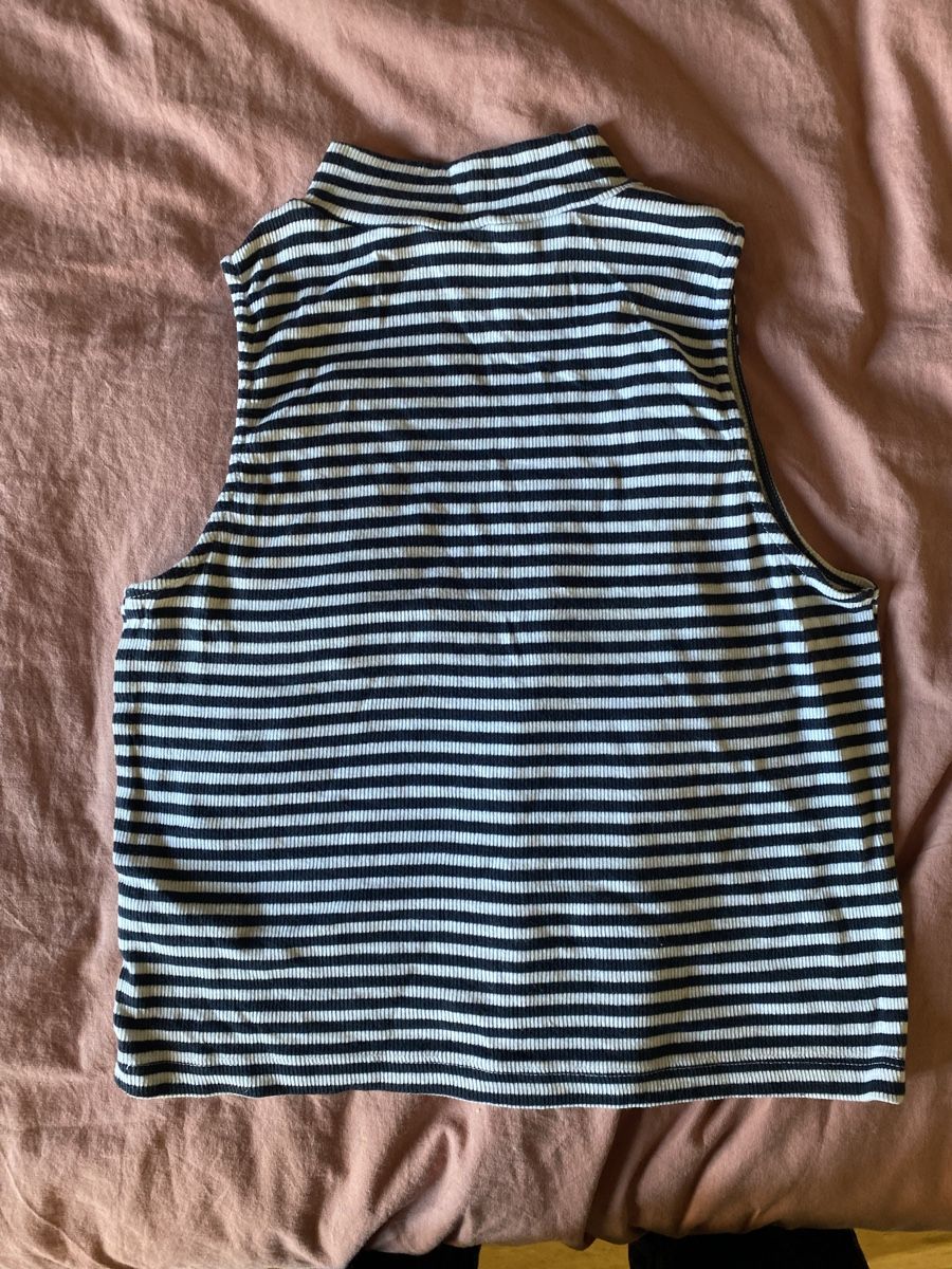 H&M Top: Top rayé H&M Divided, taille M – Usato da Lausanne venduto da els_wlr2 2