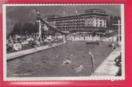 VILLARS, LA PISCINE