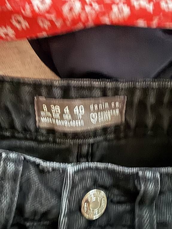 Gonne: Jeansrock - Größe 36 – Usato da Zürich venduto da YanaZam 2