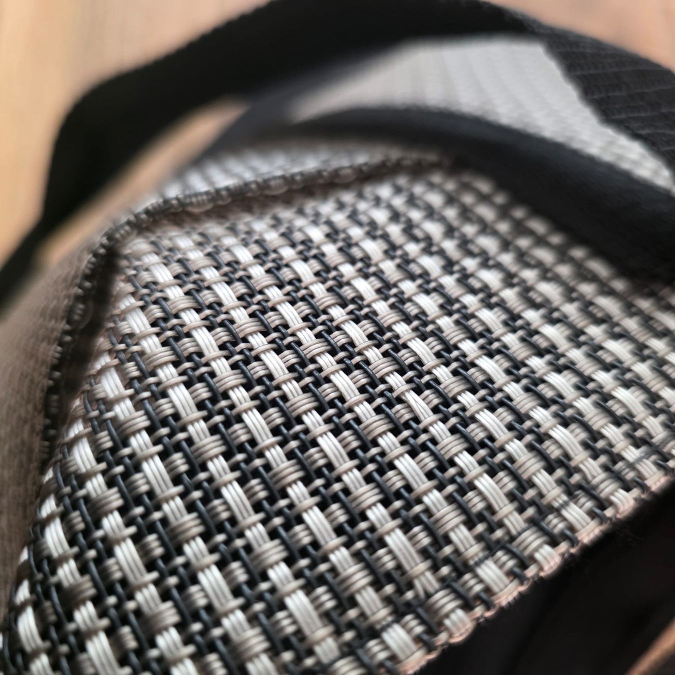 Taschen für Damen: Tasche schwarz/grau gestreift  – Neu (gemäss Beschreibung) aus Rheinsulz von Dred 5