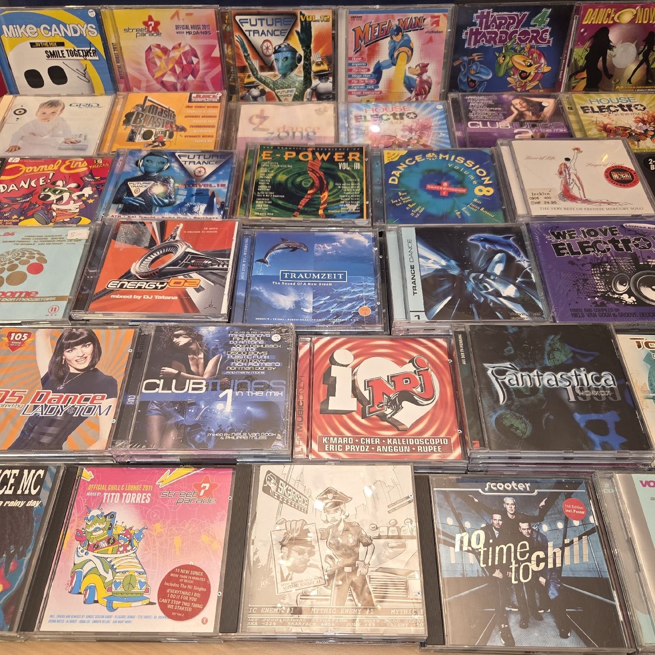 CD:  CD-Sammlung Techno, Trance, House, Dance, Electro - T 166St – Usato da Kriens venduto da gra_fhn7 3