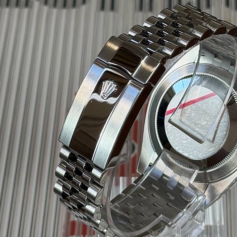 Montres: Rolex Datejust 41mm 126334 – D'occasion à Genève par minty.watches 8