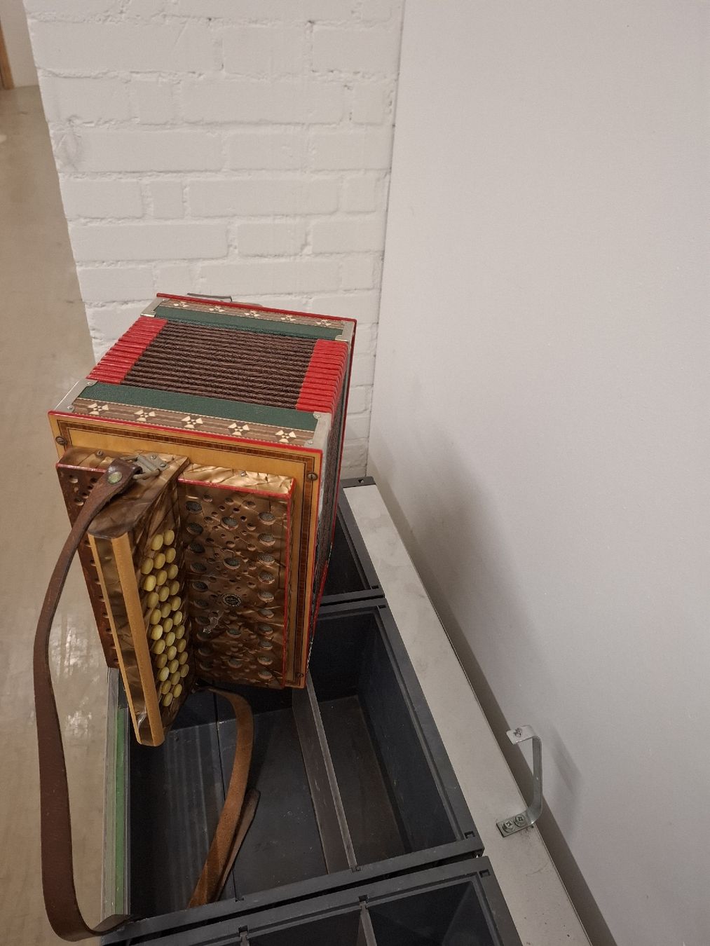 Eichhorn Strumenti musicali: Eichhorn orgeli.ton C – Usato da Villeneuve venduto da BibiVintage 9