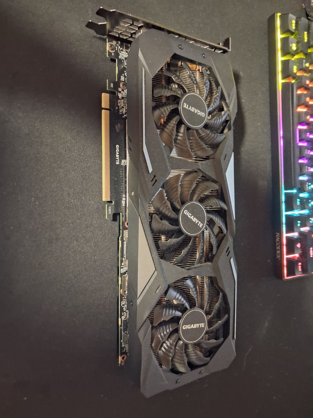 Gigabyte Schede grafiche: RTX 2060 6GB – Usato da Rosshäusern venduto da Pitschli33