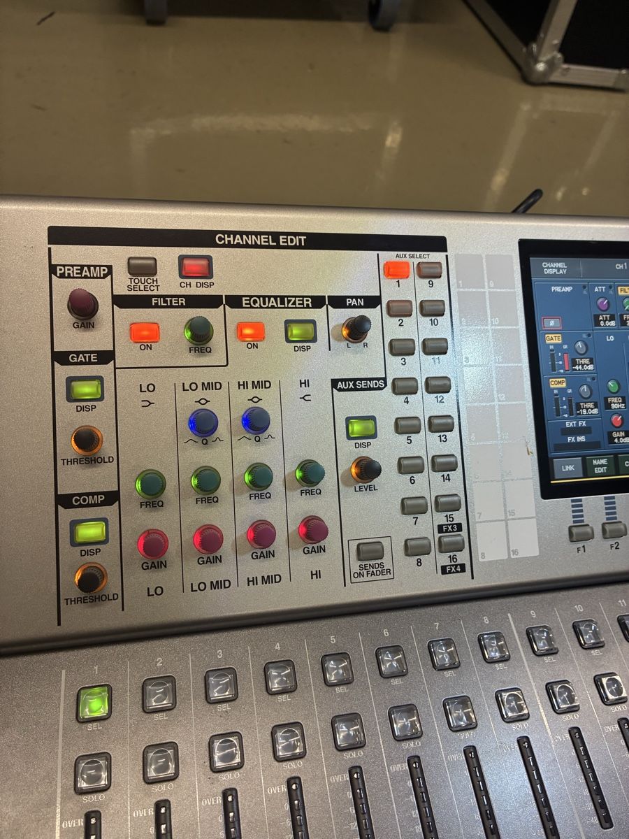 Roland Console di mixaggio: Mischpult Roland M400 – Usato da Rotkreuz venduto da Dreinle 4