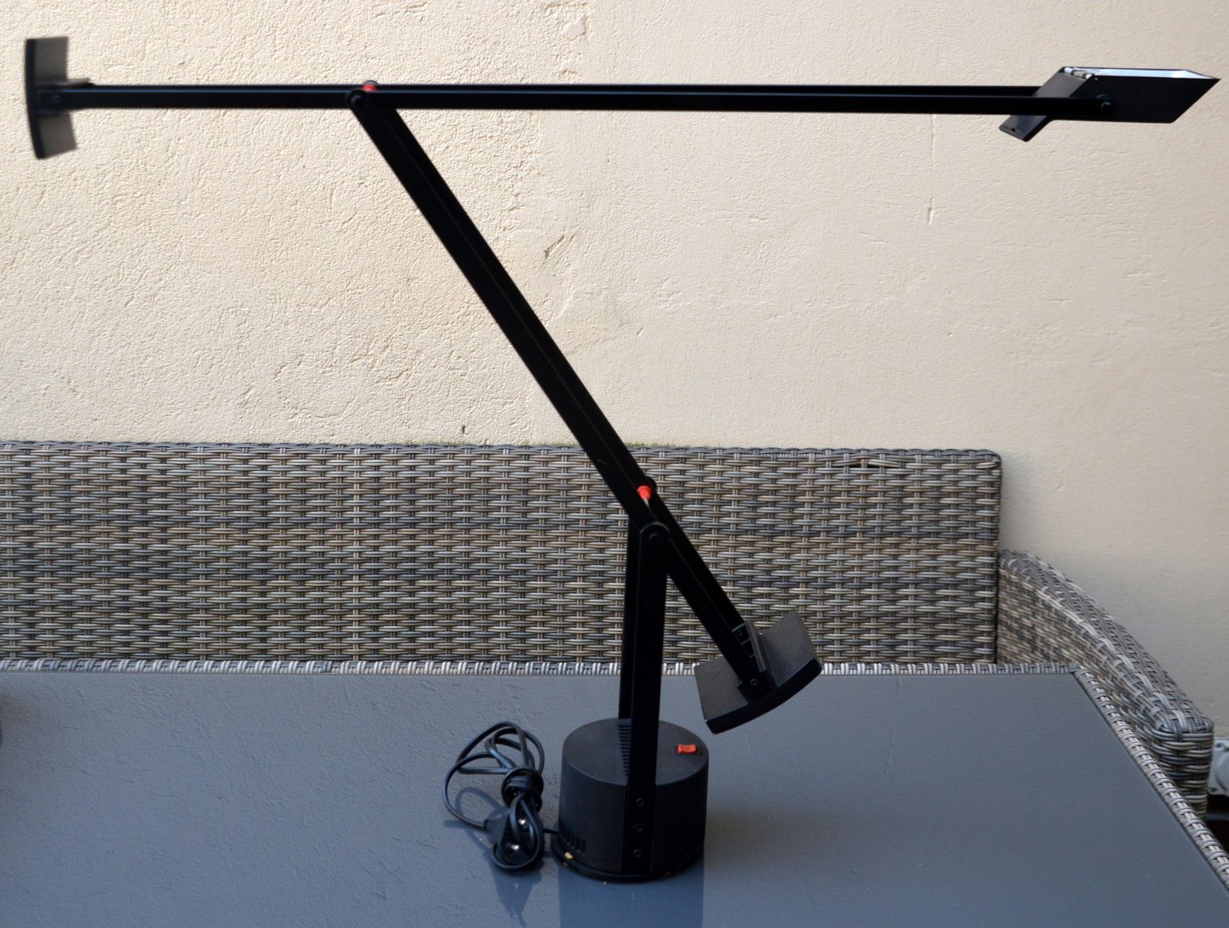 Artemide Lampen: Lampe de table Artemide Tizio – Gebraucht aus Collonges von arashee 3