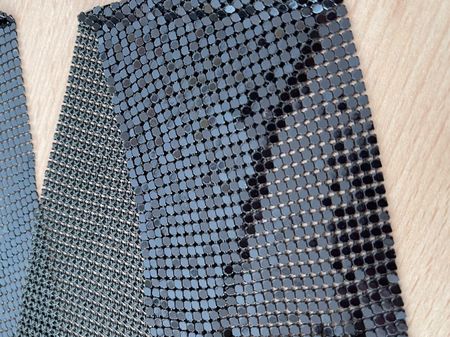Gürtel Kravatte 130x8cm/NP160CHF Metall Schwarz