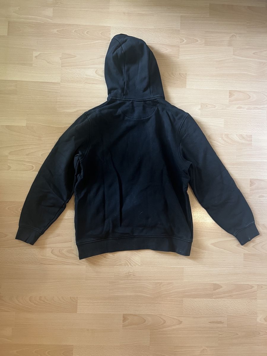 Lacoste Pulls & Sweat-shirts: Lacoste Kapuzenpullover, schwarz, Grösse M – D'occasion à Unterägeri par -Yasmina- 1