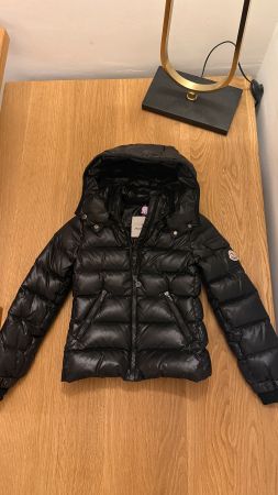 MONCLER Jacke Schneejacke Ski schwarz Daunenjacke Jacke warm