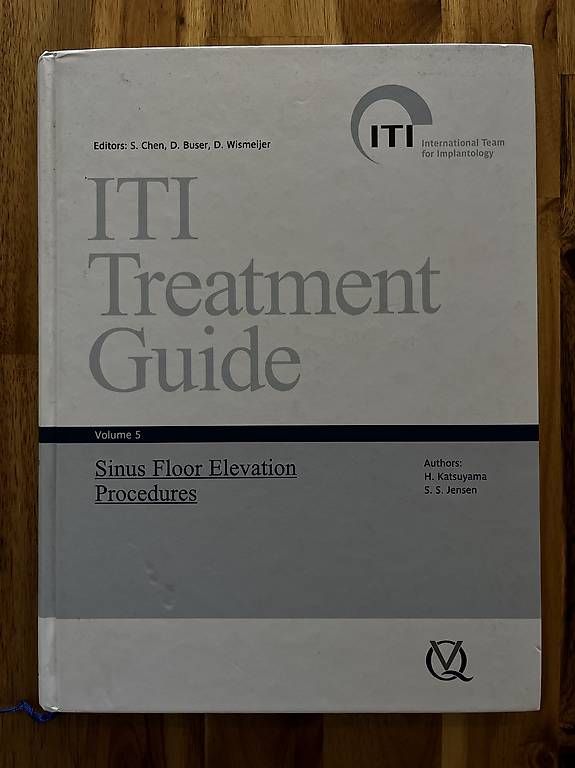 Libri: ITI Treatment Guide Volume 5 English Sinus Floor Elevation – Usato da Neuhausen am Rheinfall venduto da ram_kw6n