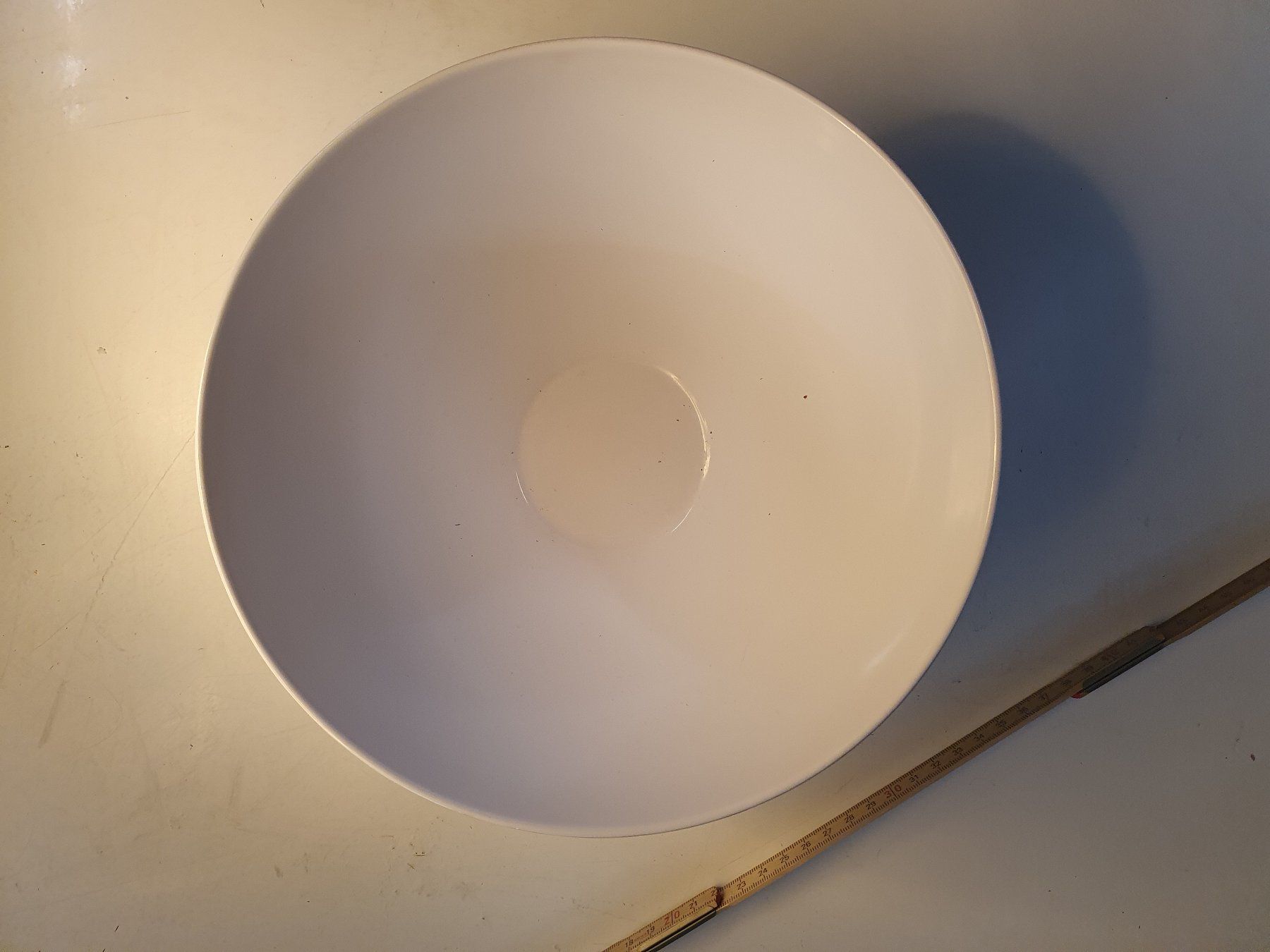 Ciotole: Salatschüssel Grau Kunststoff 23 cm – Usato da Zürich venduto da loosebone 1