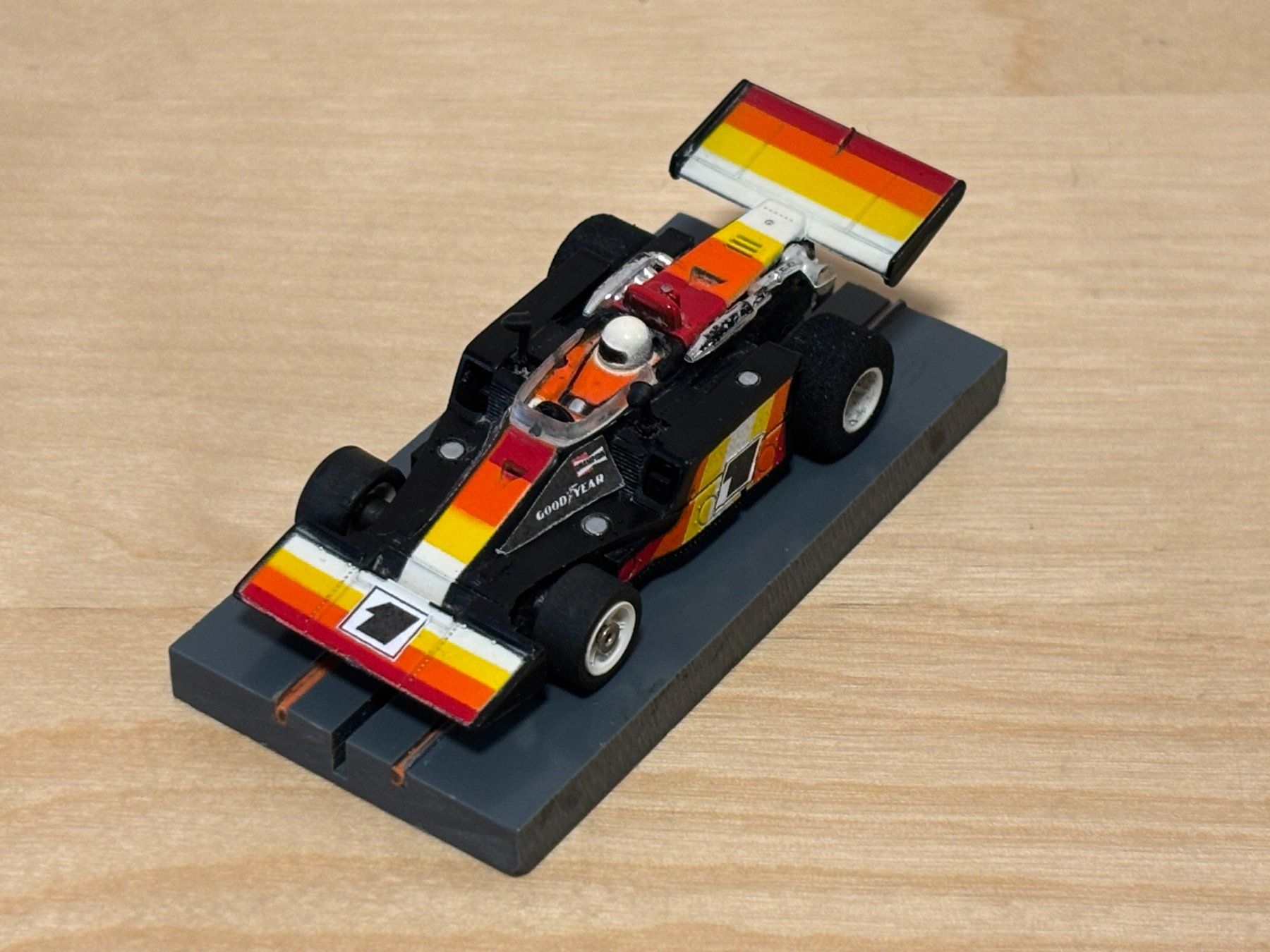 Faller Piste: Faller/Aurora AFX G+Plus Indy Special schwarz – Usato da Bülach venduto da h0slotch
