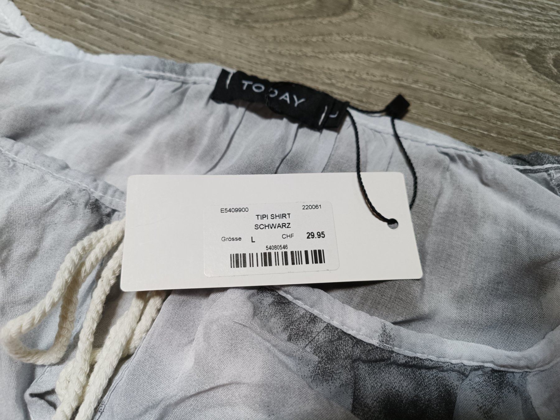 T-Shirts: Ganz leichtes Shirt neu L – Neu (gemäss Beschreibung) aus Bätterkinden von Elefantenzoo 2