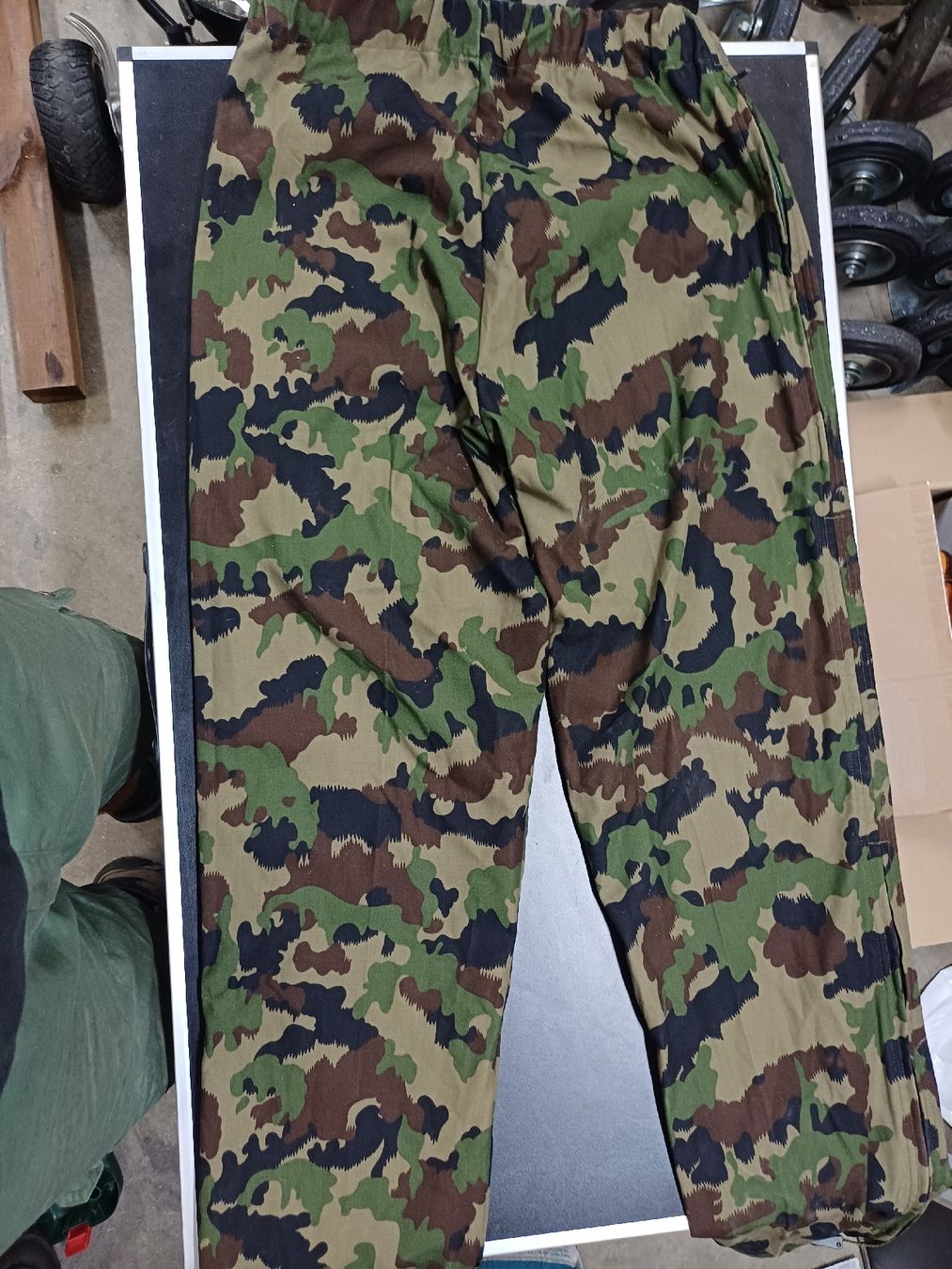 Uniformi: Taz 90 Kälteschutzhose? – Usato da Wangenried venduto da Recycler94 8