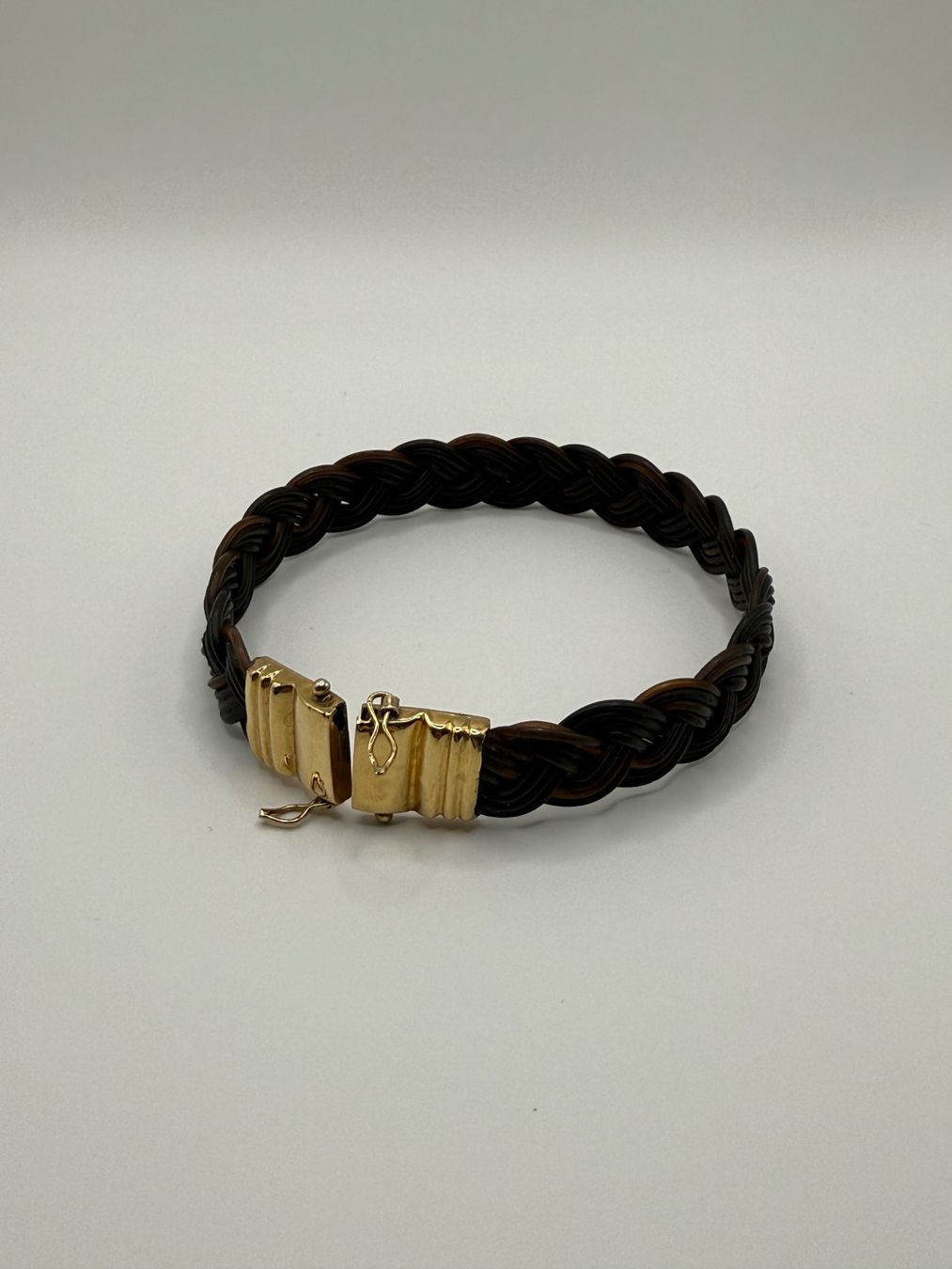 Bracciali & Braccialetti: echtes Elefantenhaar Armband Set mit 18kt Gold – Usato da Winterthur venduto da trading-ch 3