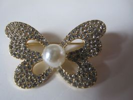 Brosche mit Perle und Strass - Schmetterling