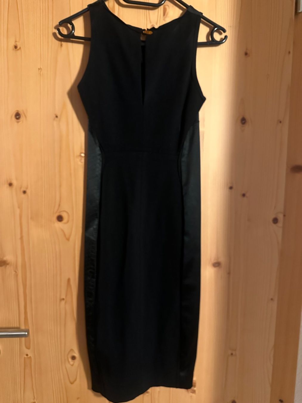 Maje Kleider: Robe moulante "Maje" Taille 36 – Gebraucht aus Rovray von irm_g8fq 1