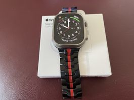 Apple Watch Ultra 2 (GPS + Cellular)