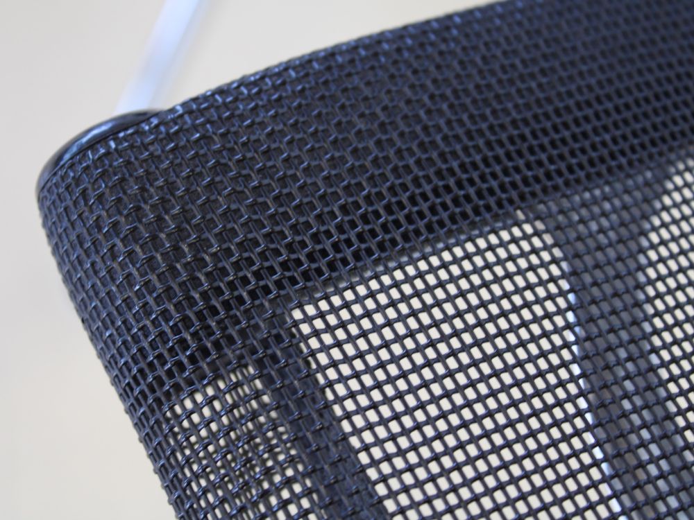 Vitra Eames Stühle EA108,  Netz schwarz 8