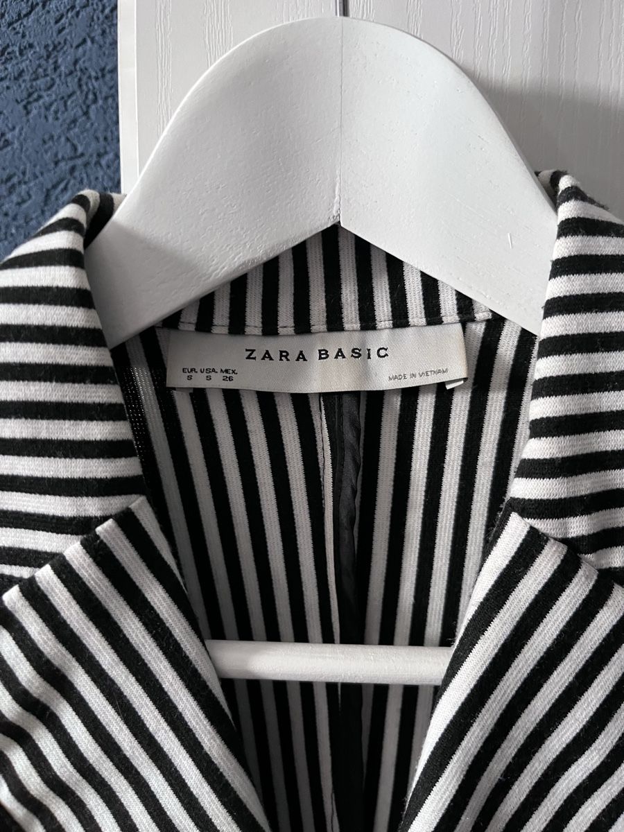 Giacche: Veste rayée Zara Basic, taille S - Élégante pour l'été! – Usato da La Chaux-de-Fonds venduto da eli_9dy8 1