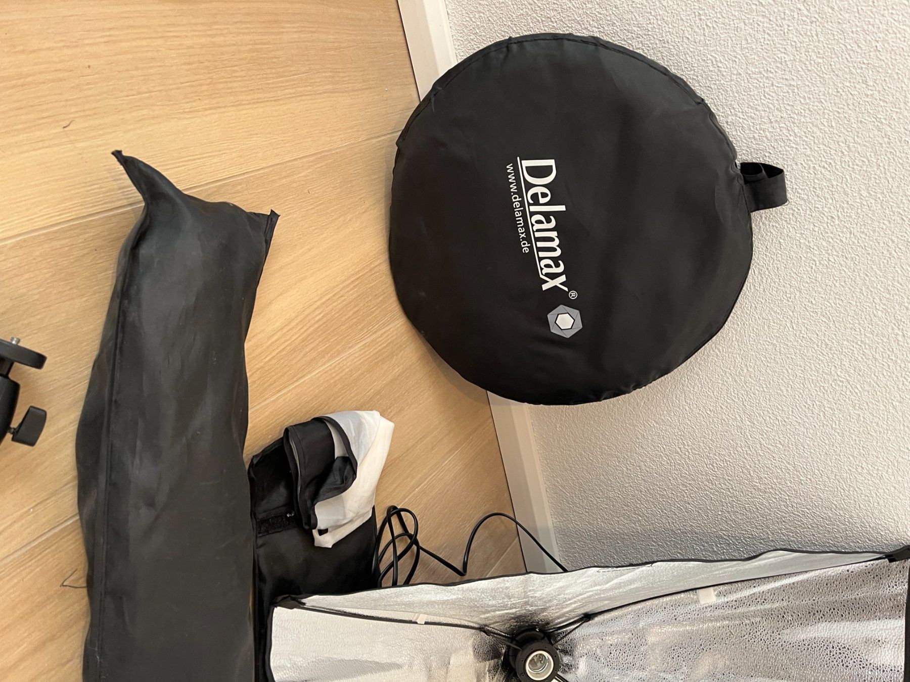 Fotocamera: Videografie Starter Kit (Stative, Softboxen, Reflektor, etc. – Usato da Frauenfeld venduto da Hv 5