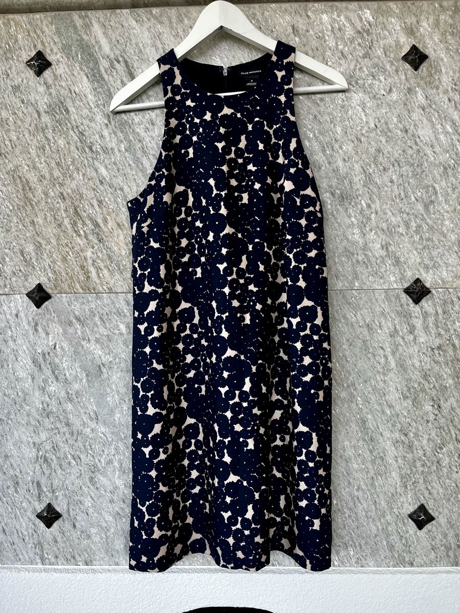 Kleider: Club Monaco Wool Silk Floral Shift Kleid – Gebraucht aus Meilen von Tamara23 2