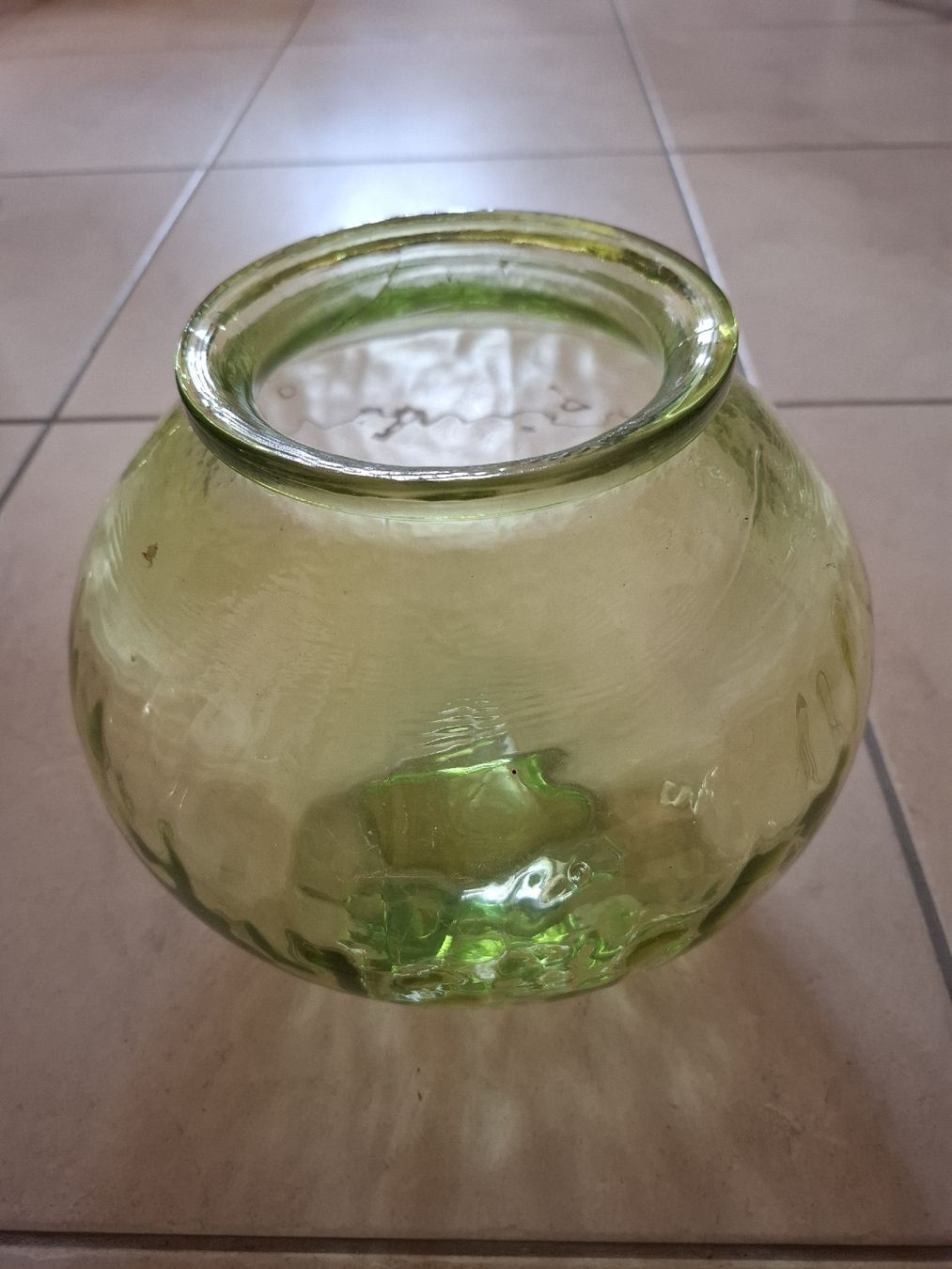 Vasi & Recipienti: 3 Vasen aus grünem Recyclingglas – Nuovo (secondo la descrizione) da Wichtrach venduto da Beachcruiser_Hawaii