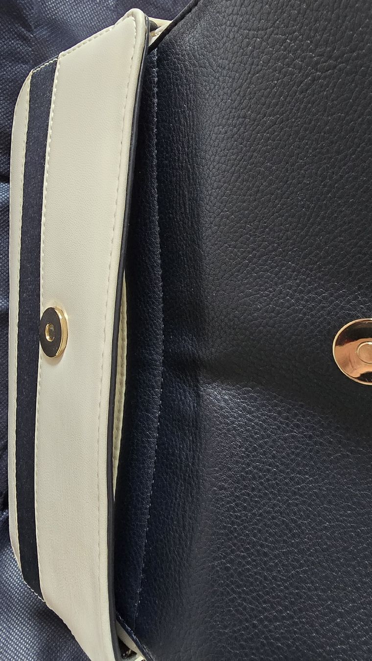 Tommy Hilfiger Taschen für Damen: Tommy Hilfiger Tasche NEU  – Neu und originalverpackt aus Widnau von Schurlibua 4