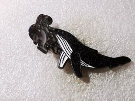 Ansteckpin 104: Doppelpin Astronaut und Wal