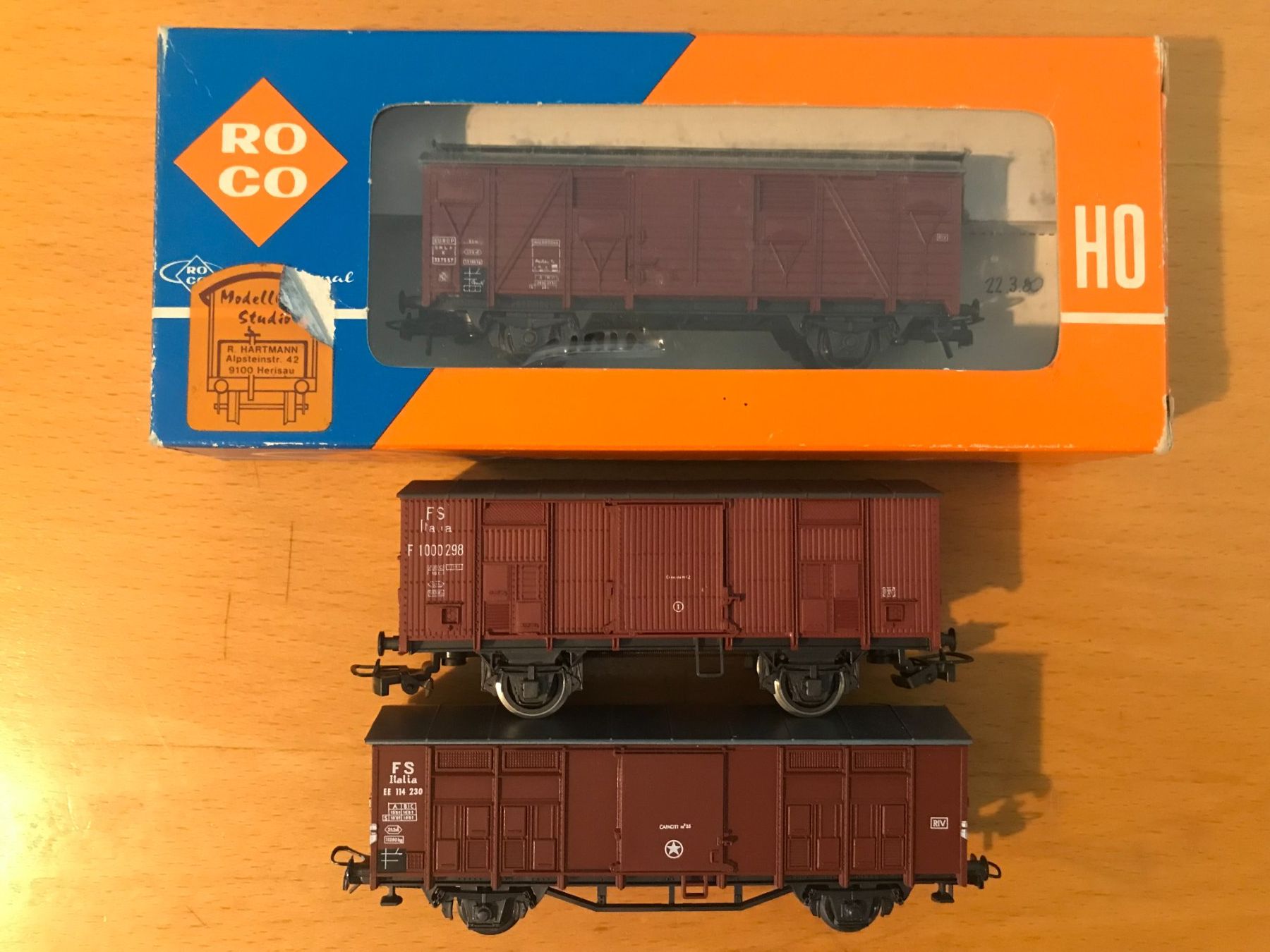 Roco Modellini di ferrovie: 3x FS Spitzdach Güterwagen 2x Roco 1x Rivarossi – Usato da Luzern venduto da mey_s13