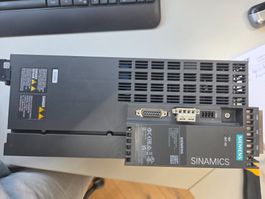Siemens Power Module PM240-2  6SL3210-1PE23-3AL0 avec CUA32