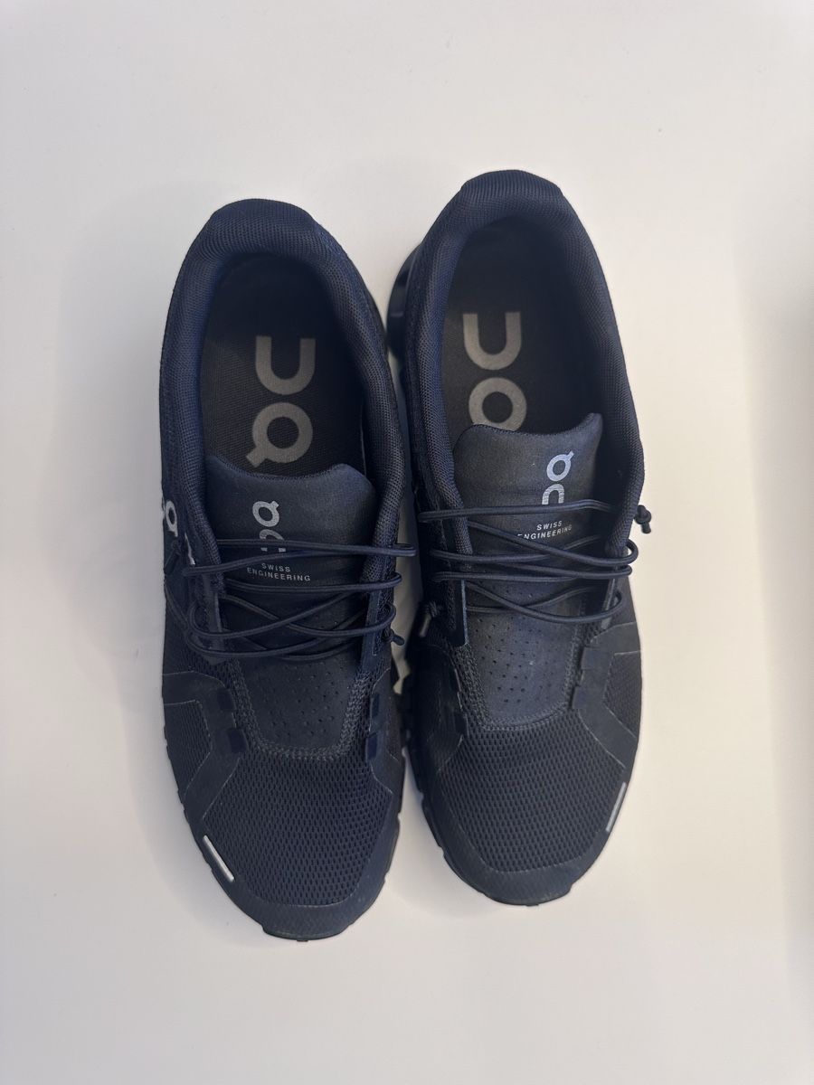 On Scarpe da donna: On Schuhe schwarz Grösse 40 – Nuovo (secondo la descrizione) da Unteriberg venduto da __Fox__ 7