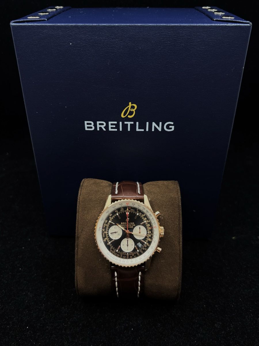 Breitling Orologi: Breitling Navitimer 18K GOLD 2025 NP: 21500.- – Nuovo e nell'imballaggio originale da Zürich venduto da Centralwatches