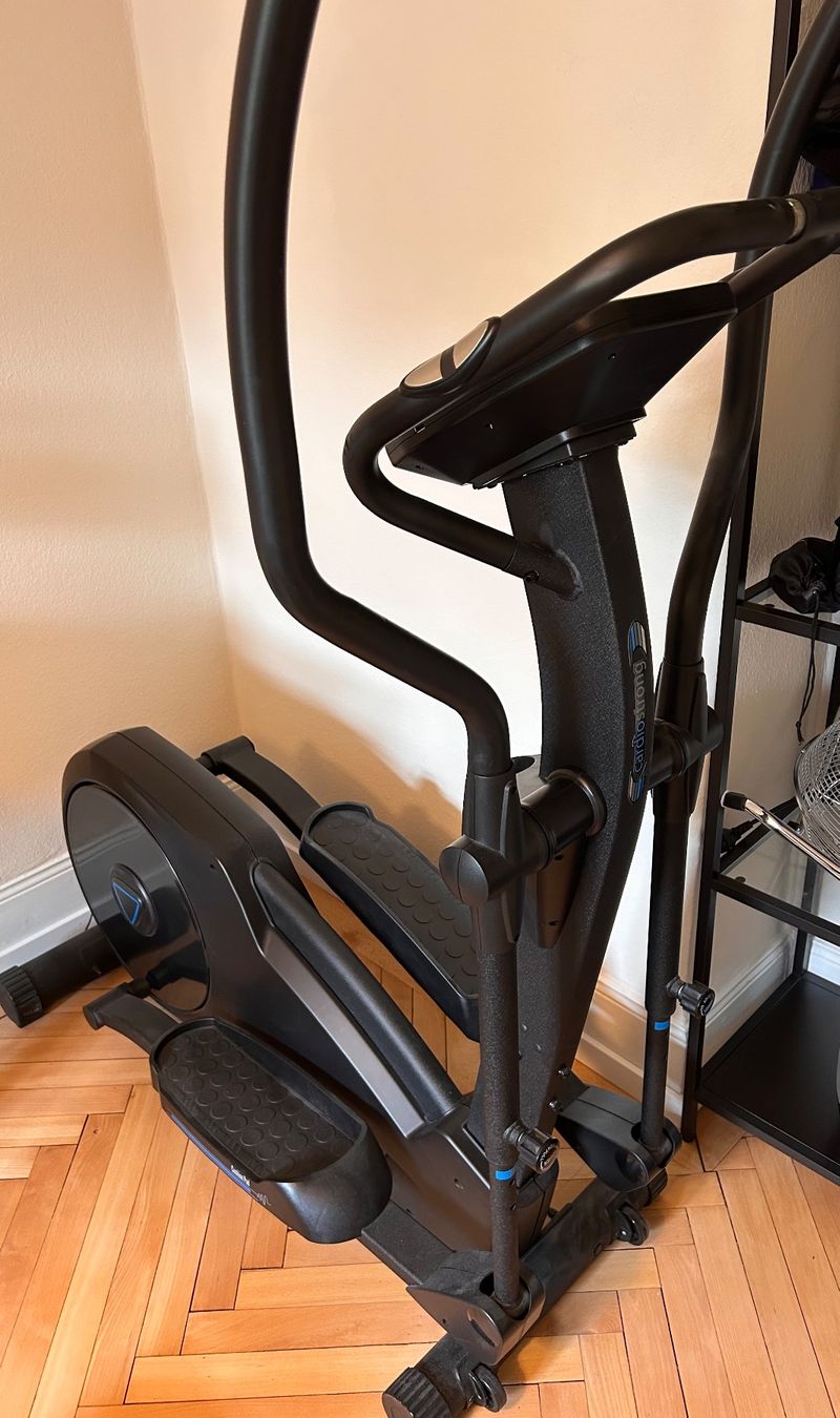 CardioStrong Hometrainer: Crosstrainer - Cardiostrong EX40 – Usato da Luzern venduto da Sestito94