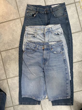 3 Bershka Jeans Hosen Set Grösse 34 36 40 gebraucht