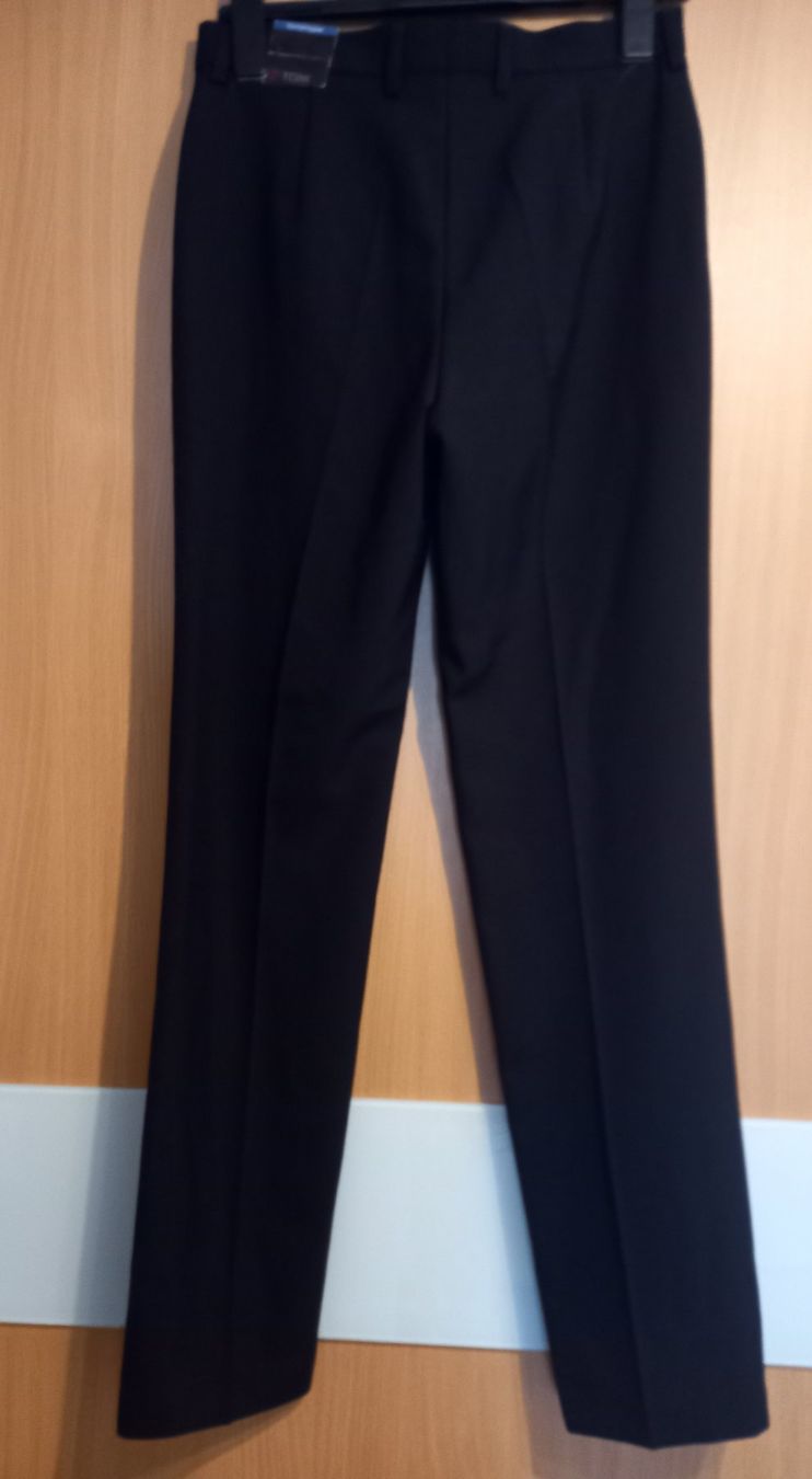 Pantaloni: Damen Hose Schwarz neu Toni – Nuovo e nell'imballaggio originale da Solothurn venduto da sweyla21 1