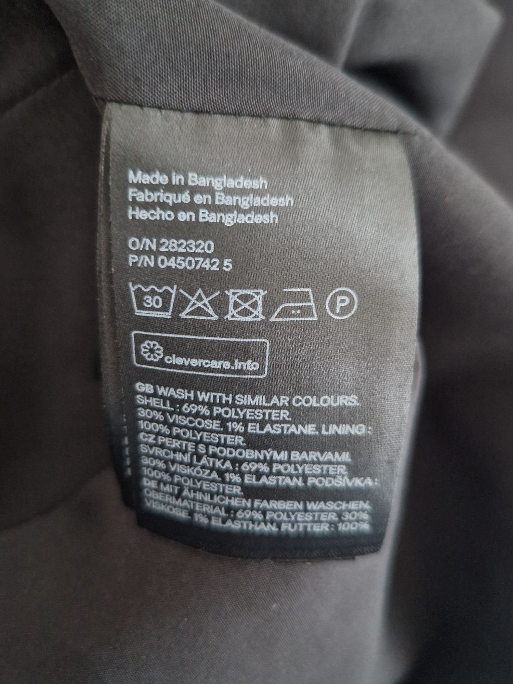 H&M Jacken: BLAZER NOIR – Gebraucht aus Camorino von JPHANDMADE1 4