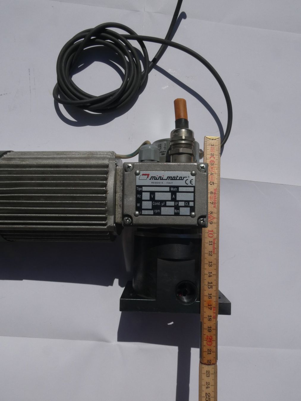 Mini  Motori: MiniMotor Getriebemotor – Usato da Fulenbach venduto da Hach0 2