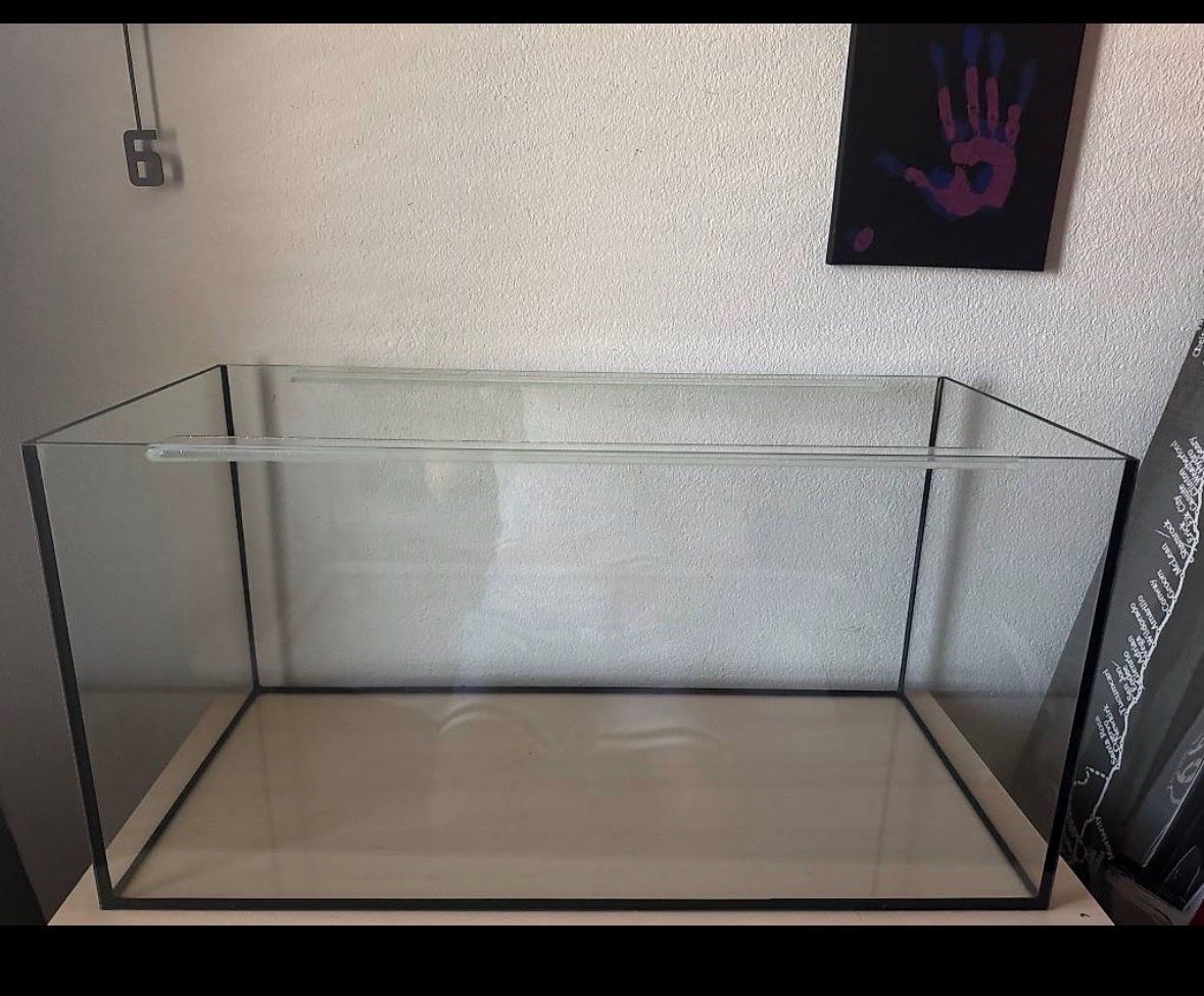 Aquarium: Aquarium – Gebraucht aus Untersiggenthal von fab_myb9