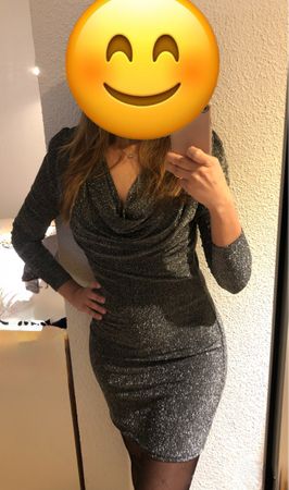 Elegantes glitzerndes Abendkleid – Grösse 34