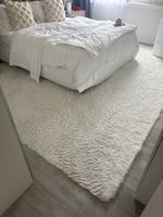 Teppich weiss
