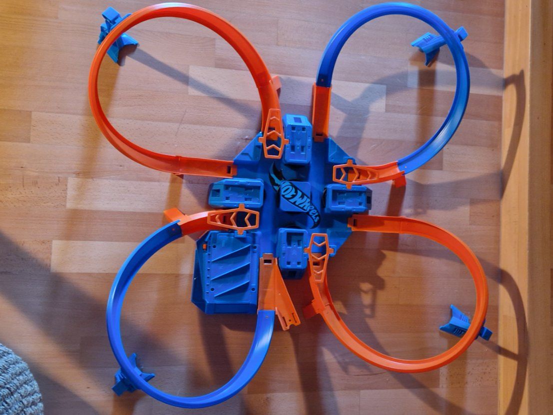 Hot Wheels Piste: circuit Hot Wheels – Usato da Maur venduto da del_pn8s
