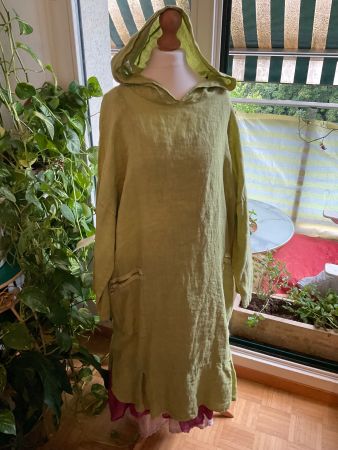 Merveilleuse robe tunique100% lin made in ITALY valeur 179.-